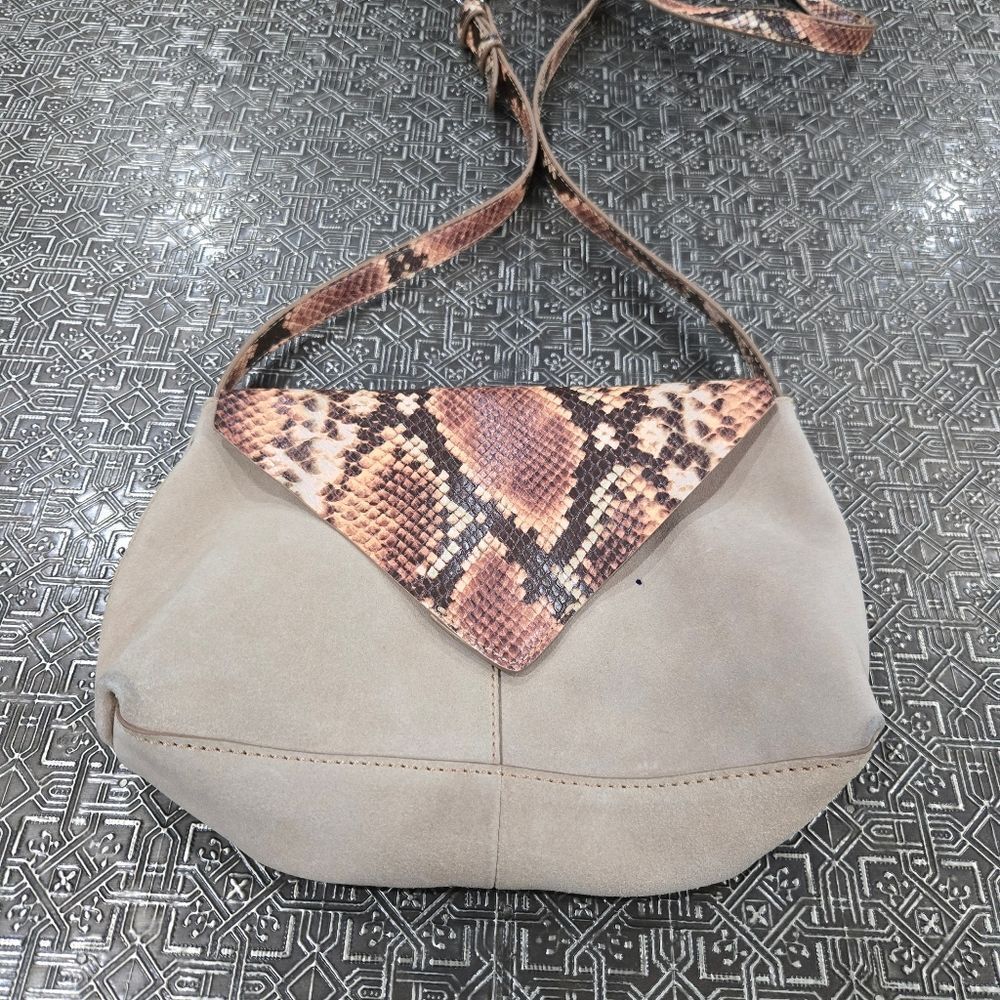 🐢 Vince Camuto Tan Leather/ Embossed Snakeskin Crossbody Bag